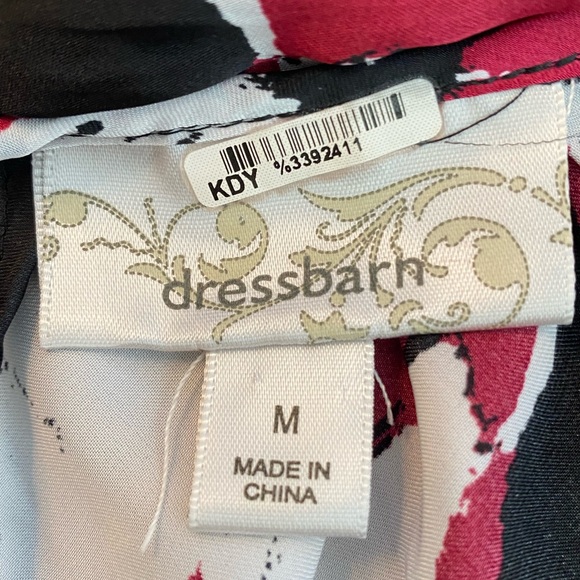 Dress Barn Modified Halter Sleeveless Floral Top - Picture 7 of 9